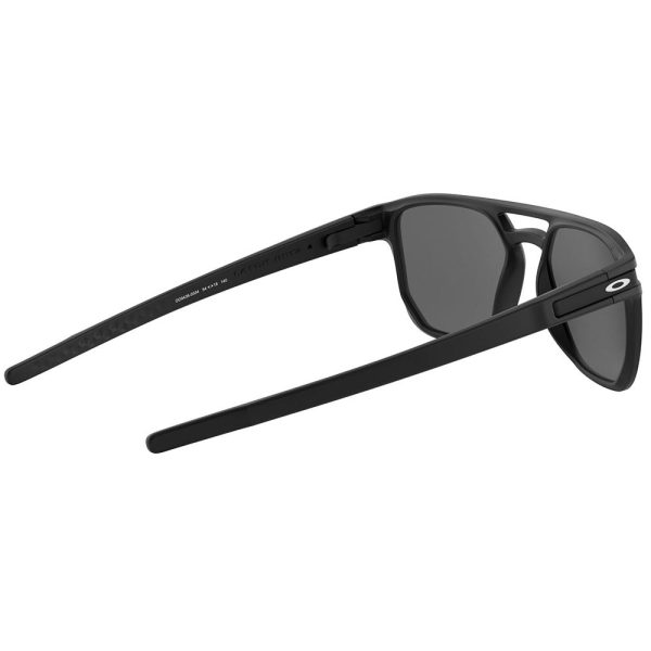 Oakley Latch Beta Sunglasses - Prizm Black Polarized Lens - Matte Black Frame Fashion